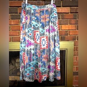 🛍️Under Skies multi color midi - Skirt Size Large excellent condition.